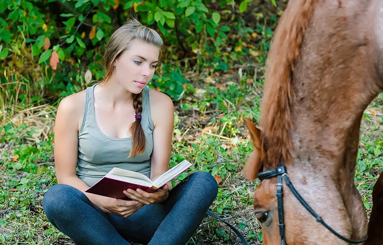 2_read_to_horseshutterstock_2029399094